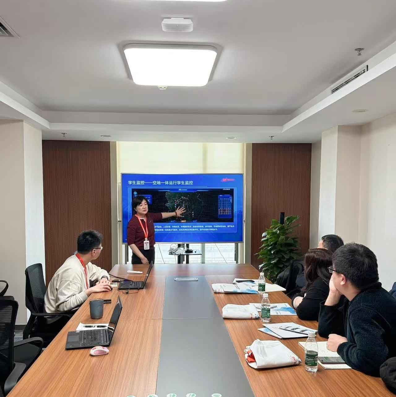 聚焦低空，共促发展|中国智能交通协会秘书长一行来访ag九游会真人股份